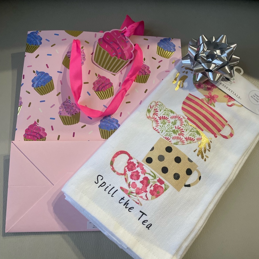 Cute Towels ‘Spill the tea’